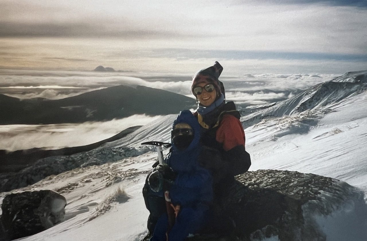 Read more about the article New Zealand: Tongariro Crossing 1995