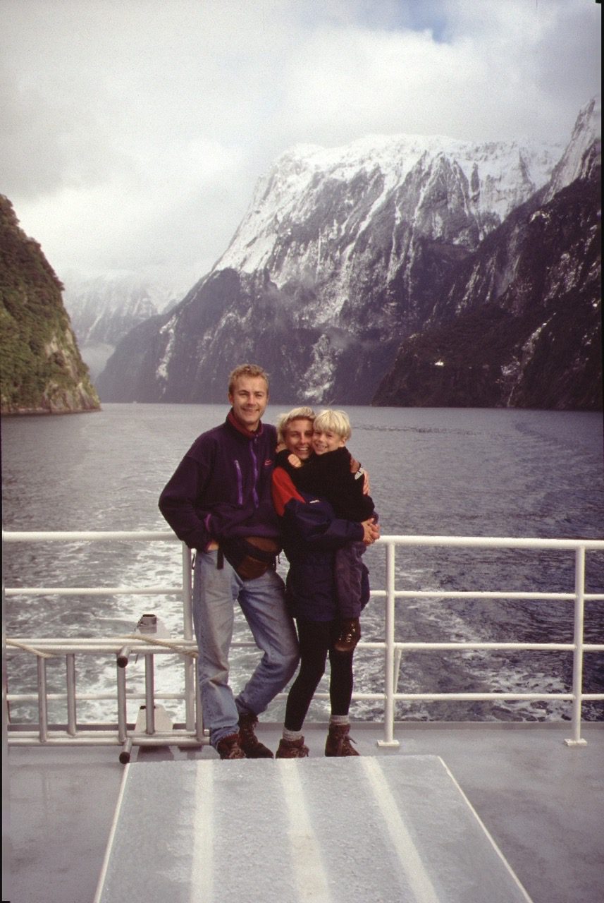 Read more about the article New Zealand: Dunedin – Te Anau – Milford Sound 1995